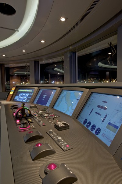 Wheel House Screens On Board Yacht HUNTRESS