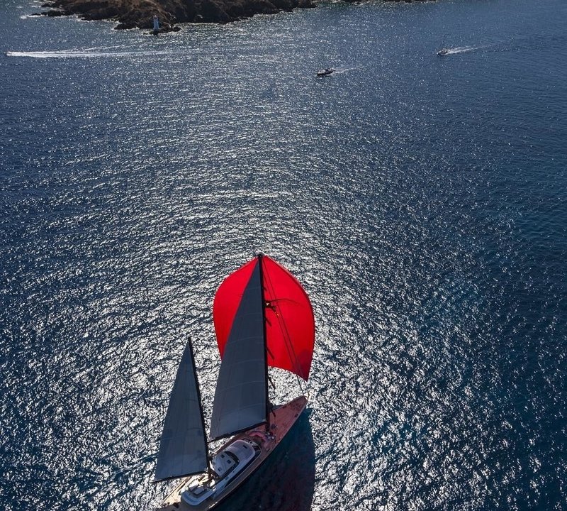The 60m Yacht SEAHAWK
