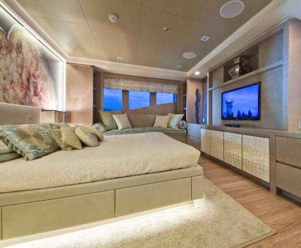 Double Cabin