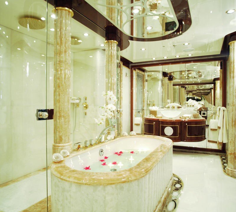 Main Master Bath Aboard Yacht DIAMONDS ARE FOREVER