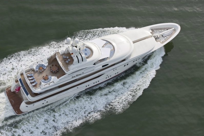 From Above: Yacht LADY KATHRYN V's Cruising Photograph