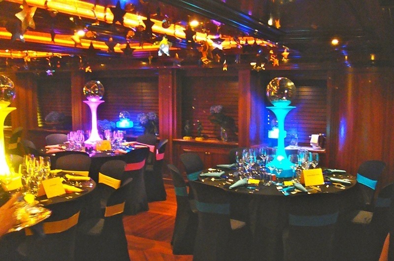 Evening Social: Yacht APOGEE's Sky-lounge Image