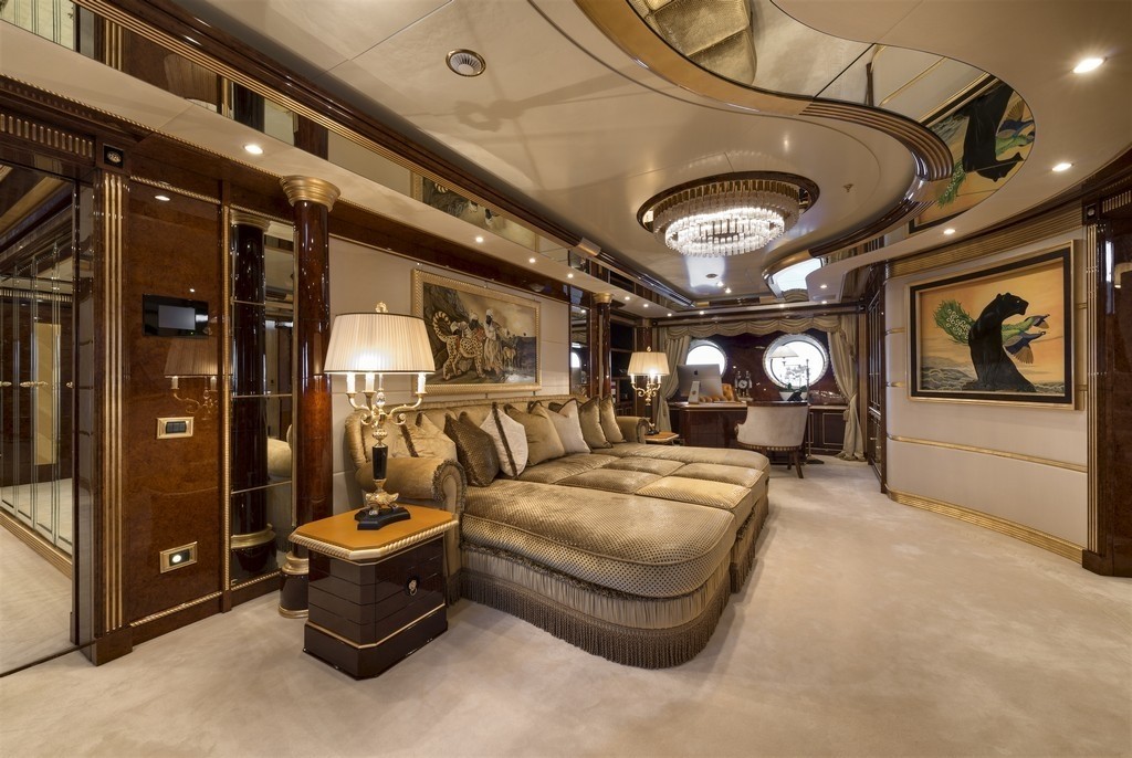 The 62m Yacht MINE GAMES