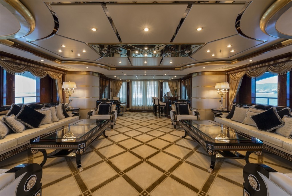 saloon