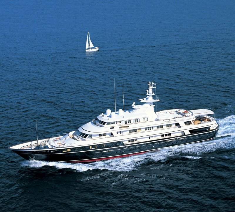 Overview: Yacht VIRGINIAN's Cruising Captured