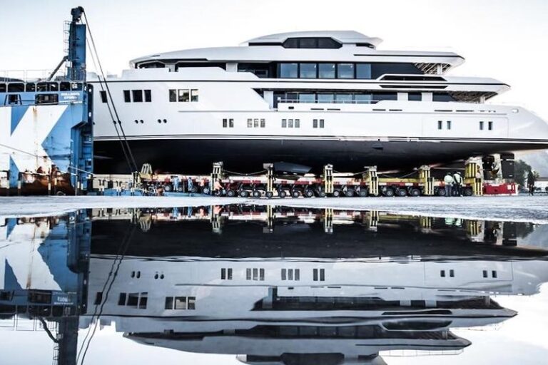 63M CUSTOM SUPERYACHT