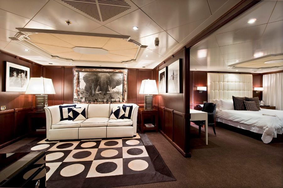 Lounging: Yacht FORCE BLUE's VIP Pictured