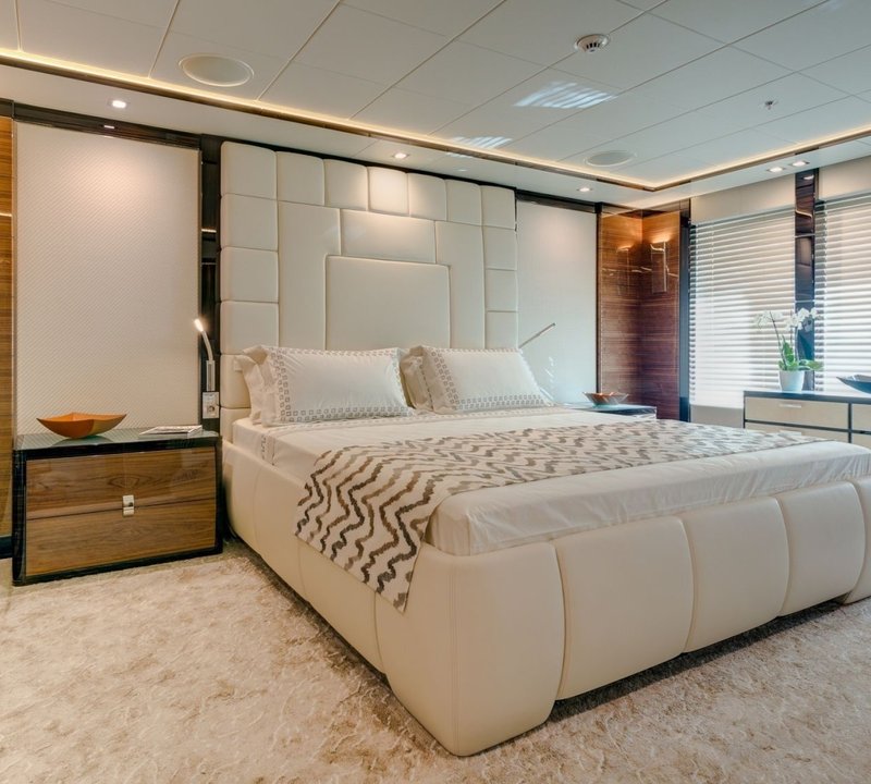The 63m Yacht PARTY GIRL