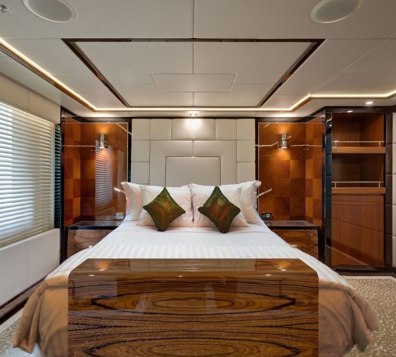The 63m Yacht PARTY GIRL