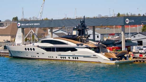 The 65m Yacht LADY M