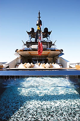 The 65m Yacht LADY M