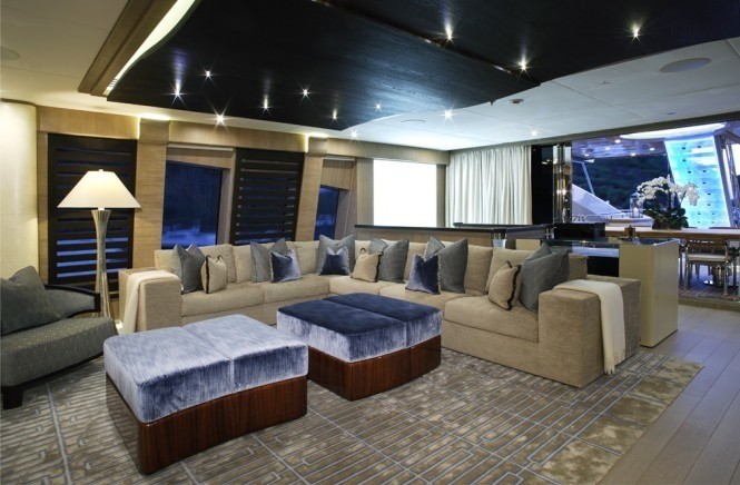 The 65m Yacht LADY M