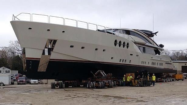 The 65m Yacht LADY M