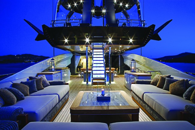 The 65m Yacht LADY M