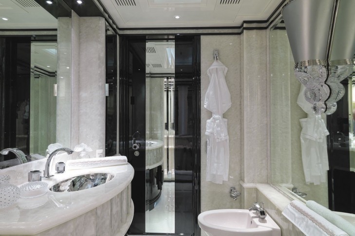 Personal Bath On Yacht SILVER ANGEL