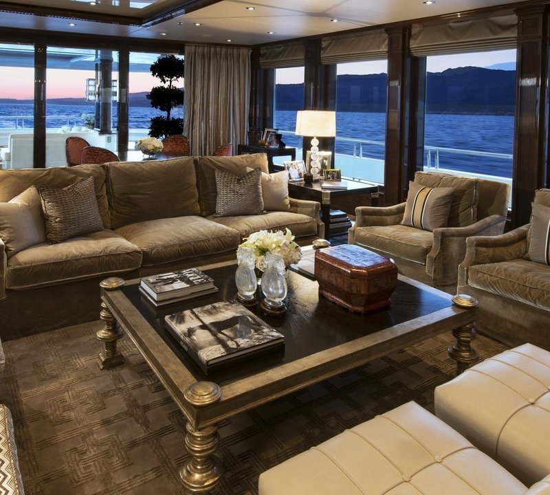 The 66m Yacht INVICTUS