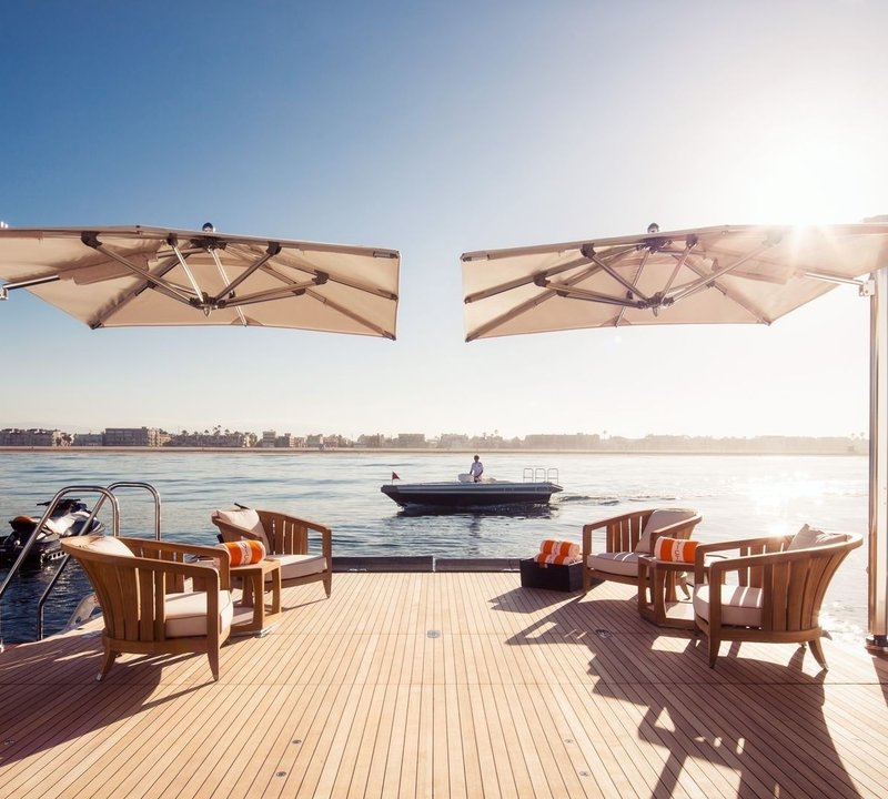 The 66m Yacht INVICTUS
