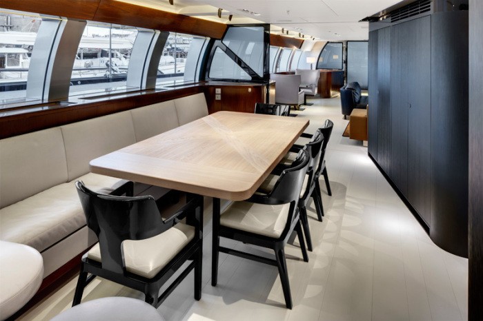 Eating/dining Furniture On Board Yacht VERTIGO