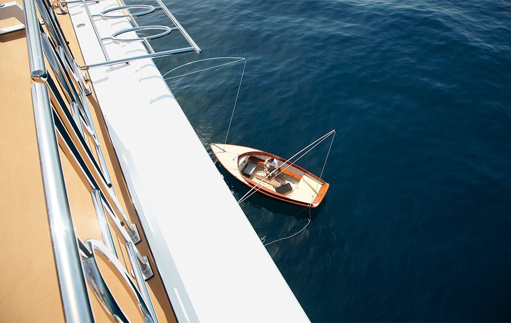 The 68m Yacht LADY CHRISTINE
