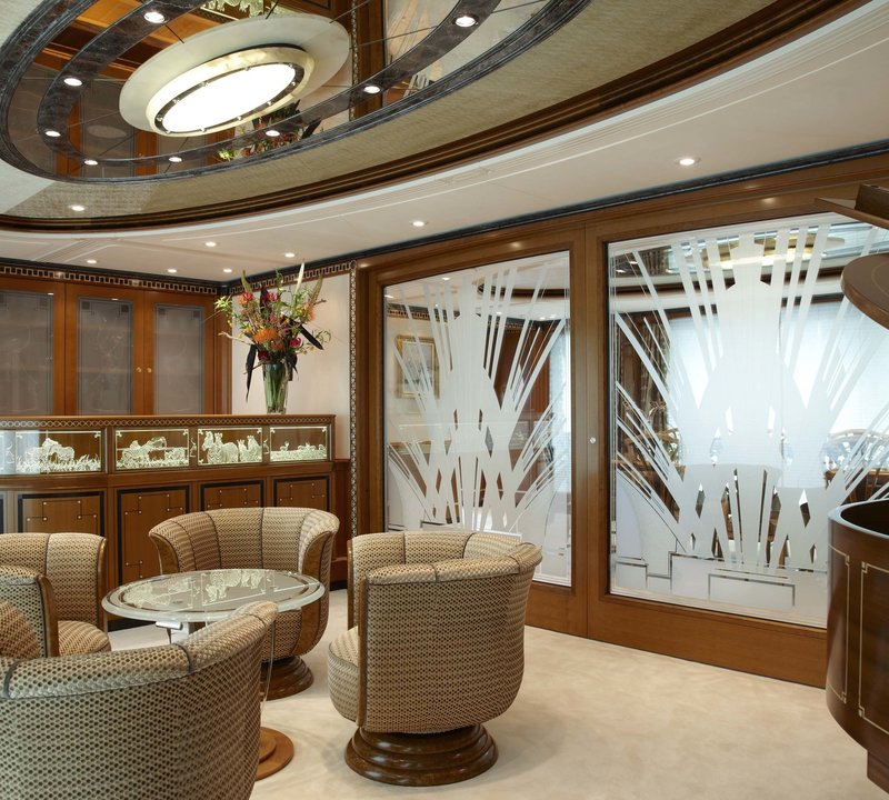 The 68m Yacht LADY CHRISTINE