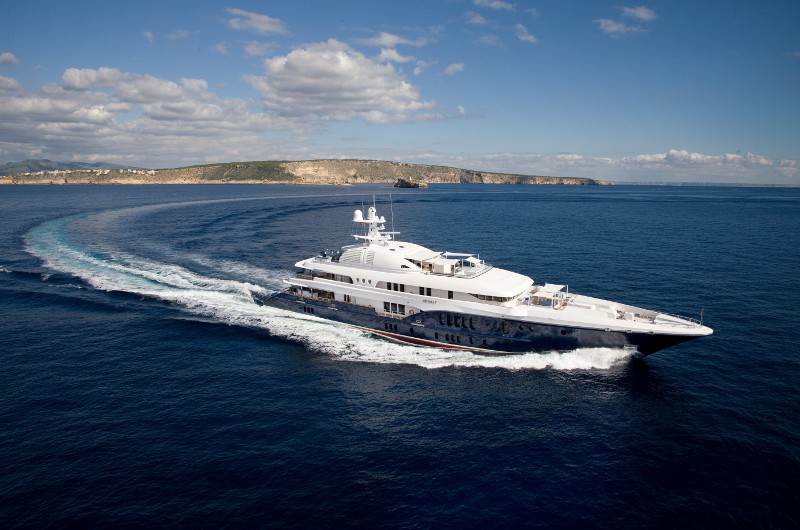 Profile Aspect: Yacht SYCARA V's Cruising Image