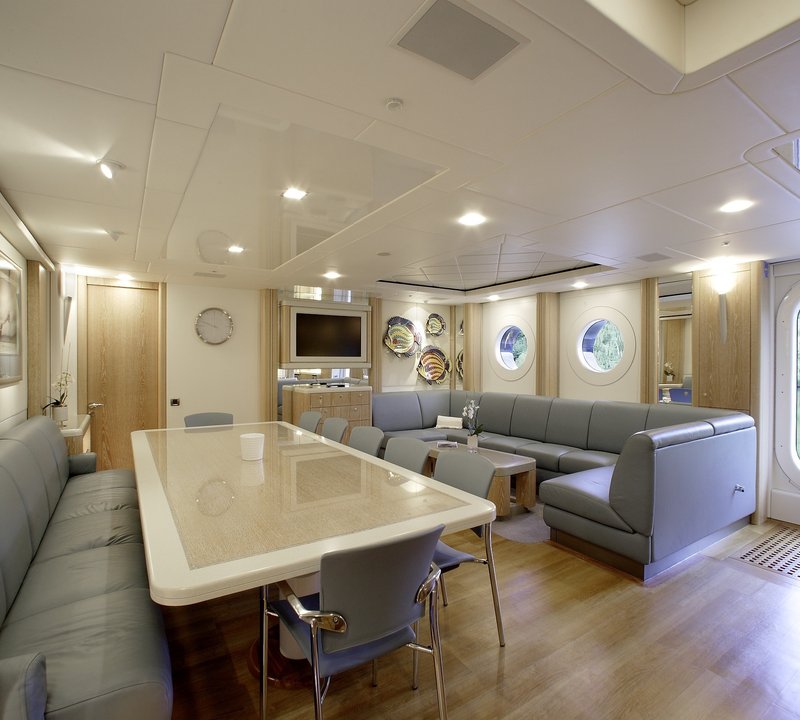 Lounge On Yacht SYCARA V