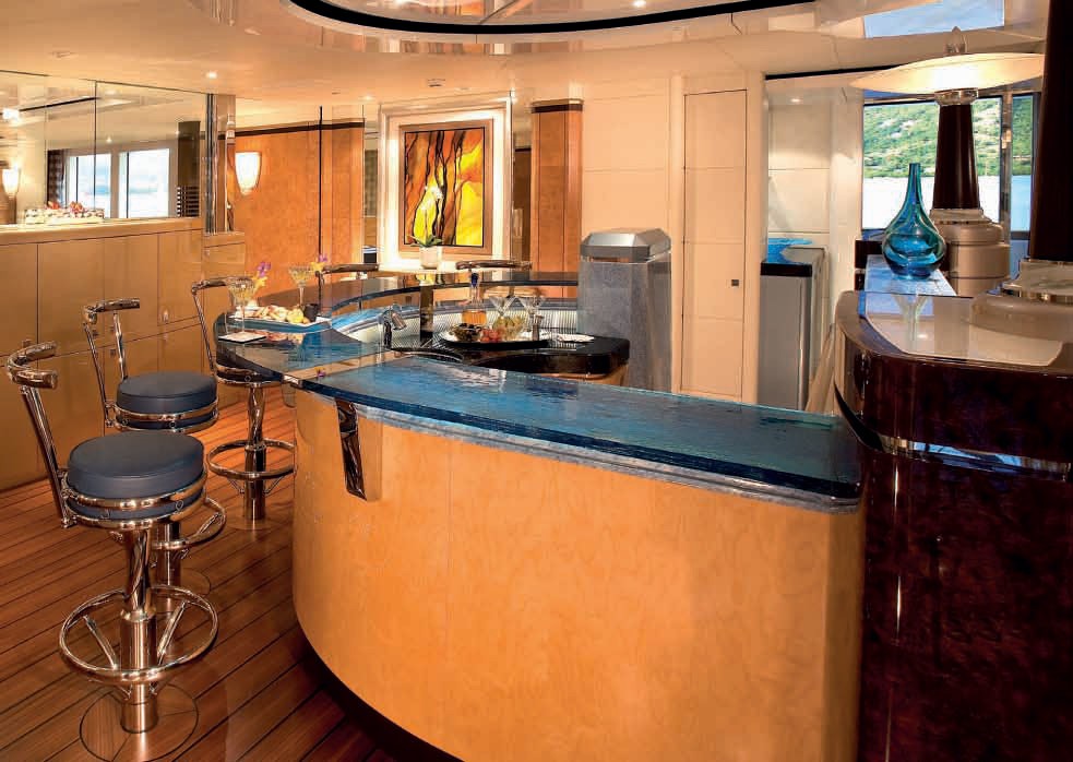 Profile Aspect: Yacht SYCARA V's Drinks Bar Image