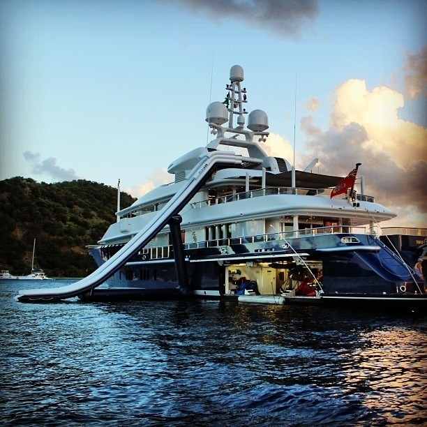 The 68m Yacht TRIPLE SEVEN