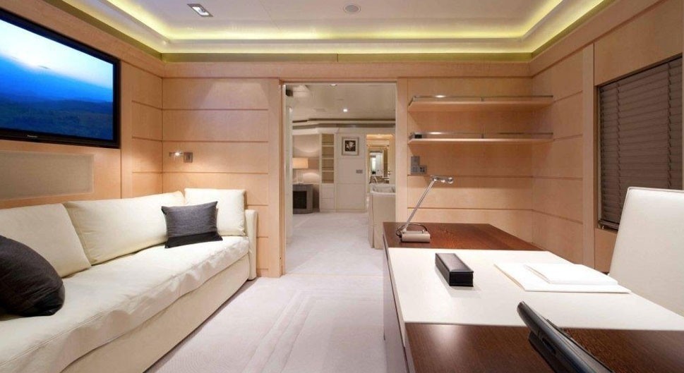 The 68m Yacht TRIPLE SEVEN
