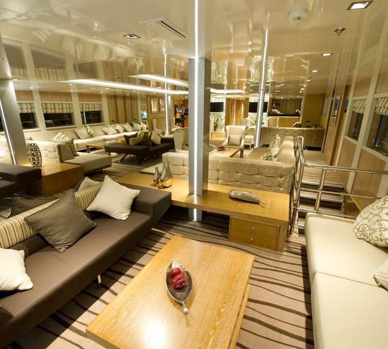 Inside Aboard Yacht VARIETY VOYAGER