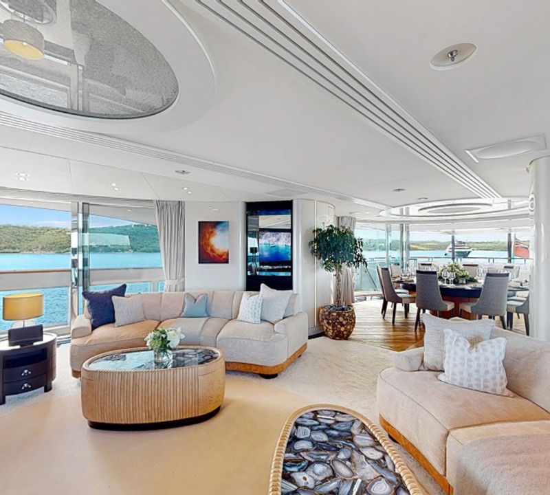 Main Deck Salon