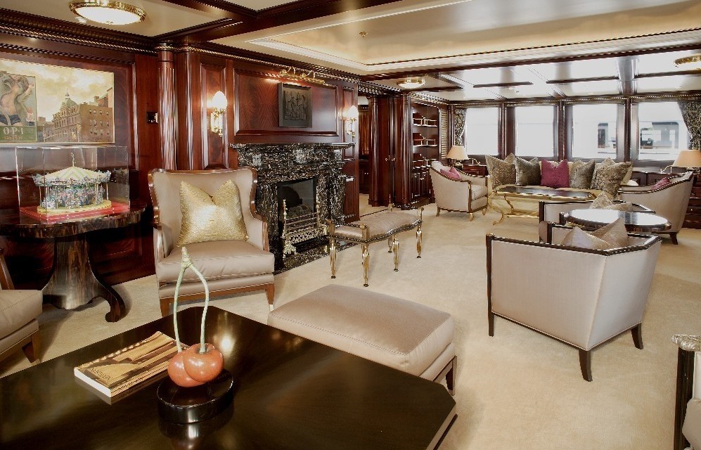 Premier Saloon Aboard Yacht FREEDOM