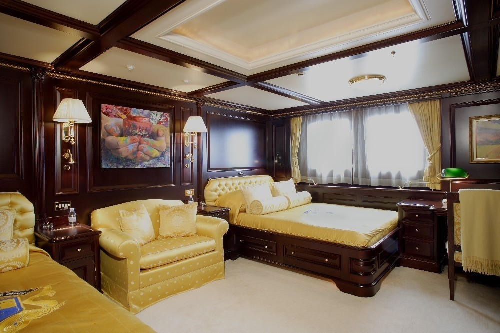 Single Sized Cabin On Yacht FREEDOM
