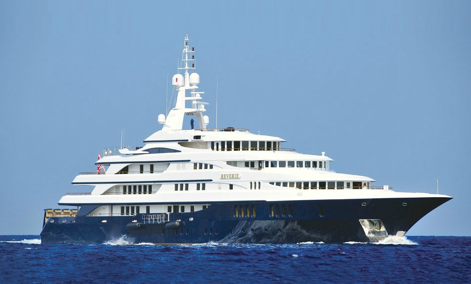 Overview On Yacht FREEDOM