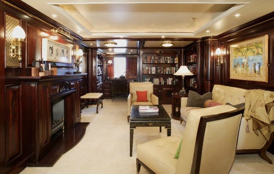 Saloon Aboard Yacht FREEDOM