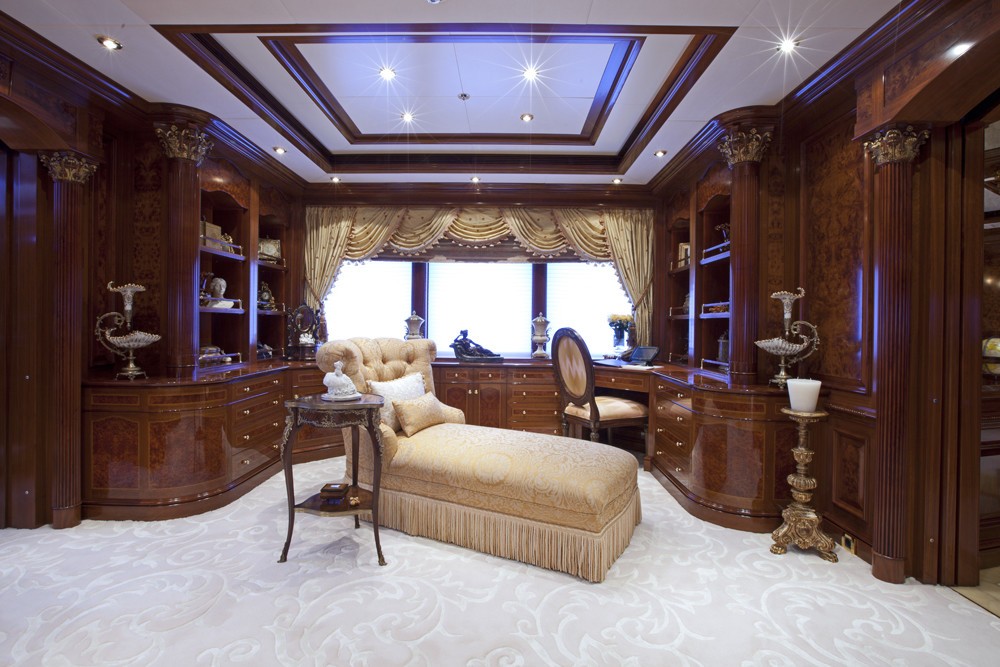 The 70m Yacht MARTHA ANN