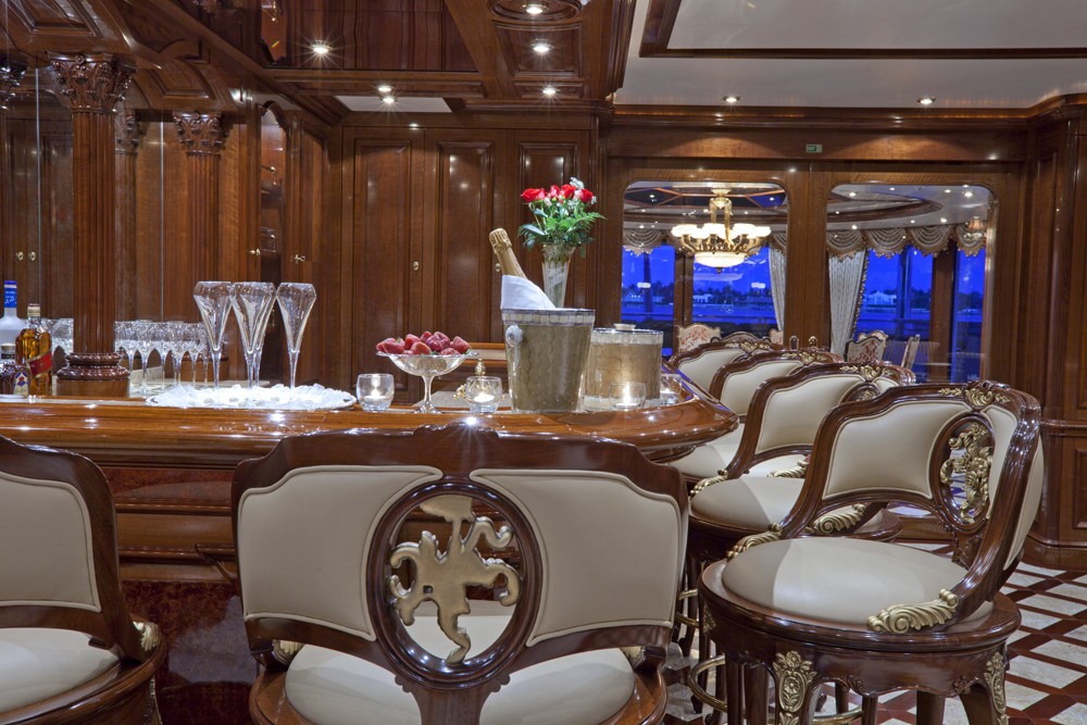 The 70m Yacht MARTHA ANN