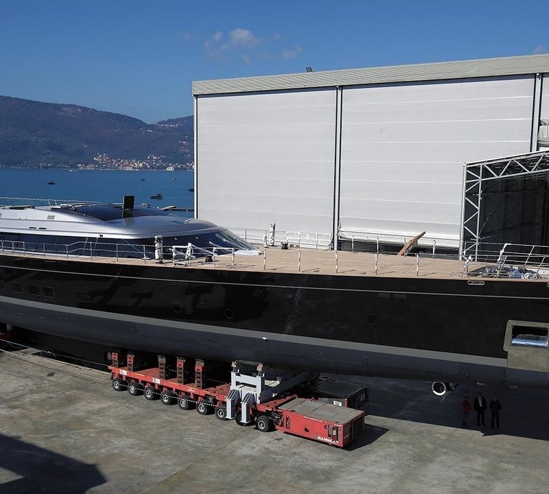 The 70m Yacht SYBARIS