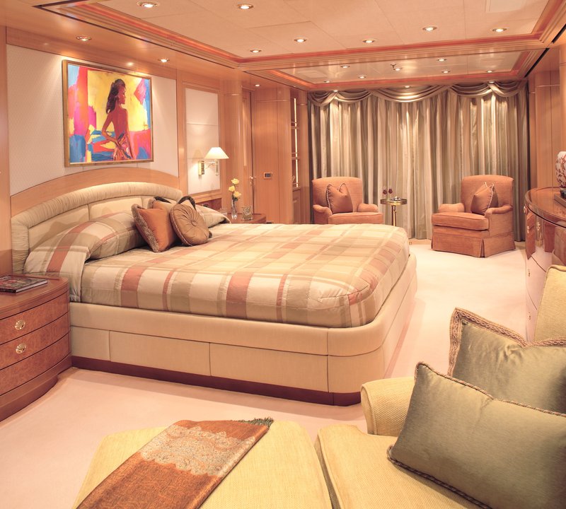 Main Master Cabin On Board Yacht LAUREL
