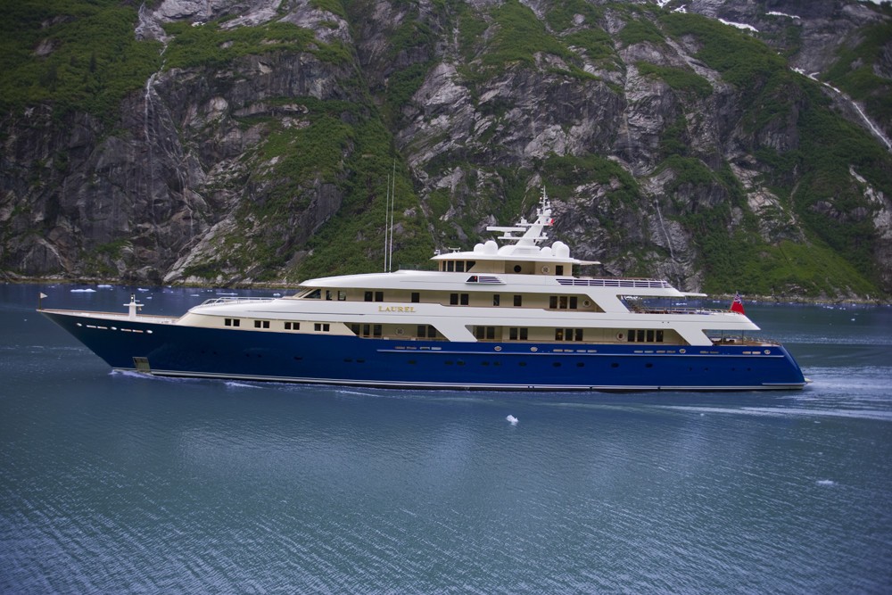 Overview On Board Yacht LAUREL