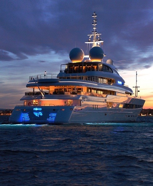 Under Water Lighting On Board Yacht NAIA