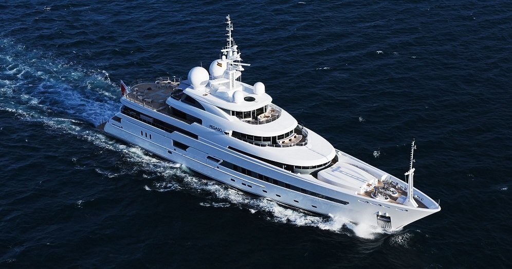 From Above Aspect: Yacht NAIA's Cruising Photograph