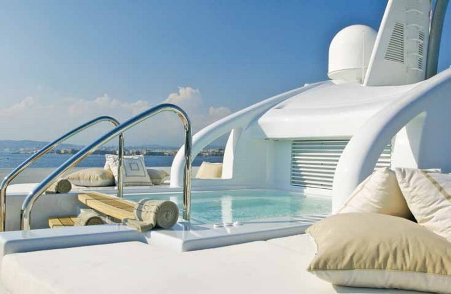 Jacuzzi Pool On Board Yacht SIREN
