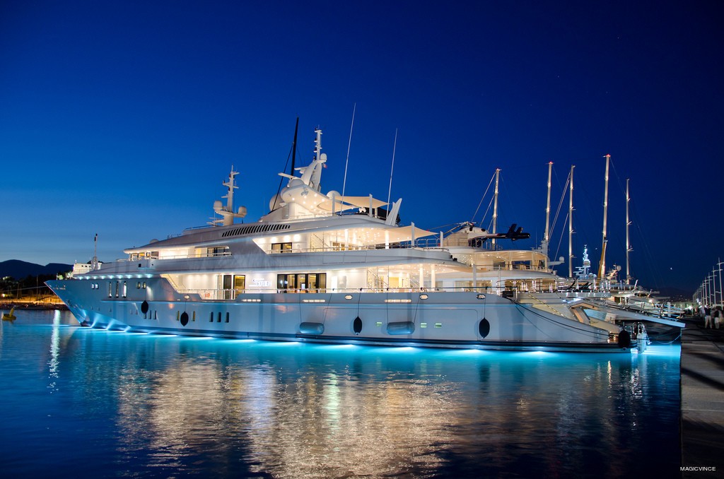Under Water Lighting On Board Yacht SIREN