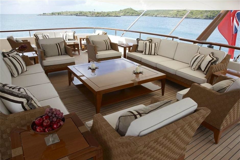 The 75m Yacht EBONY SHINE