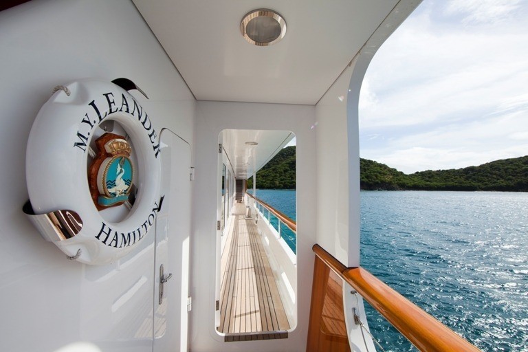Exterior: Yacht LEANDER G's Hall Captured