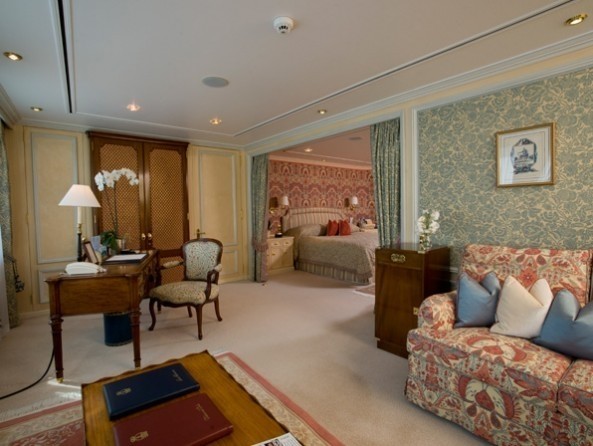 Main Master Cabin On Yacht LEANDER G