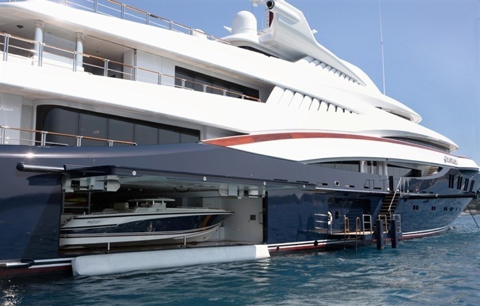 The 76m Yacht ANASTASIA