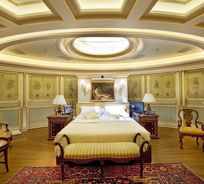 Main Master Cabin Aboard Yacht SAMAR