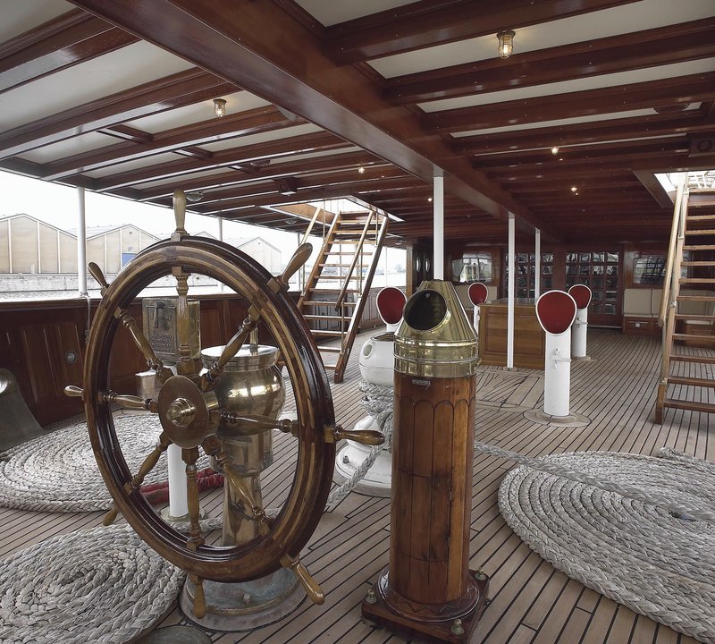 Fly-deck On Board Yacht SS DELPHINE